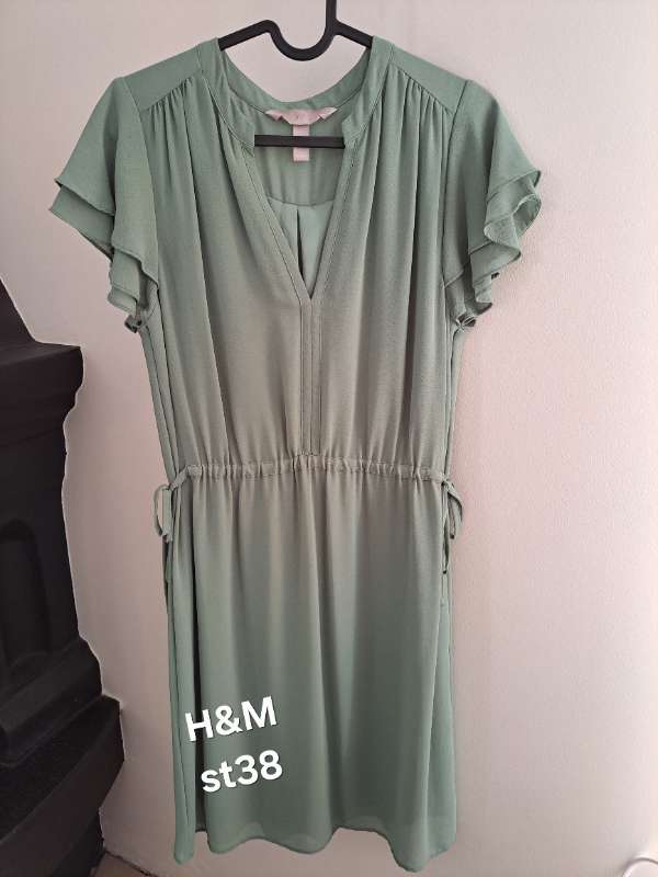 H&M kjóll grænn