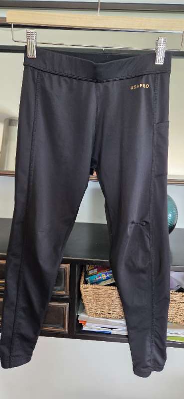 USAPro leggings-lagfærðar á hné