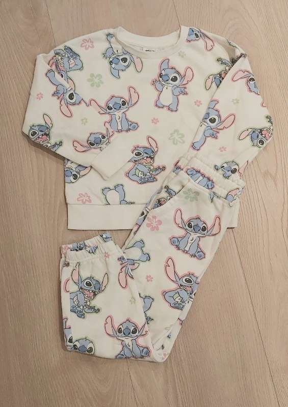 Stitch jogging sett