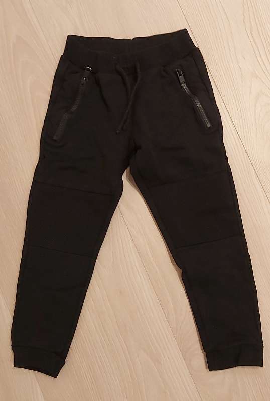 Jogging buxur svartar