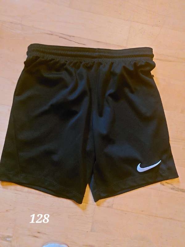Nike stuttbuxur svartar