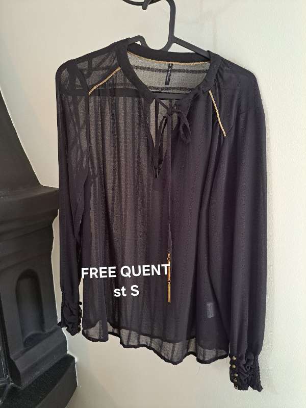 FREE Quent skyrta/mussa
