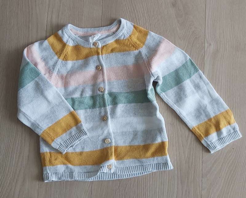H&M rendur peysa