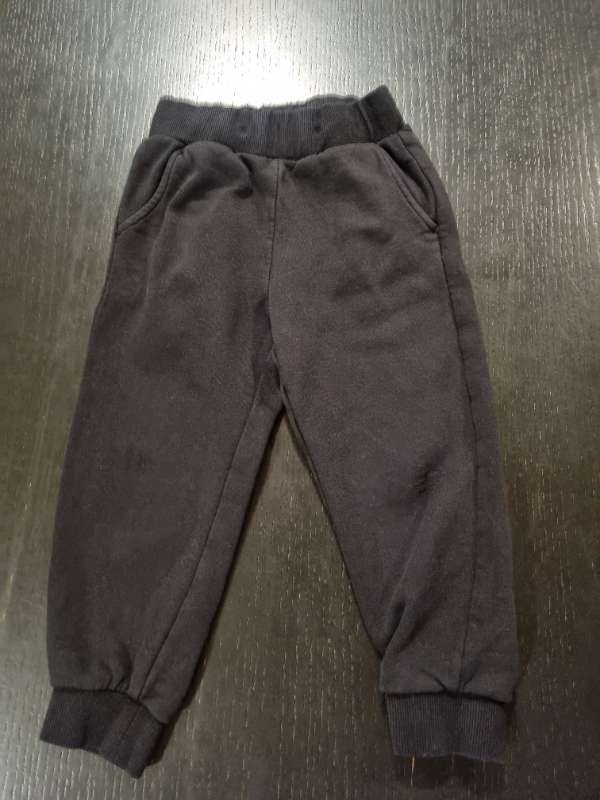 Buxur Lindex svartar