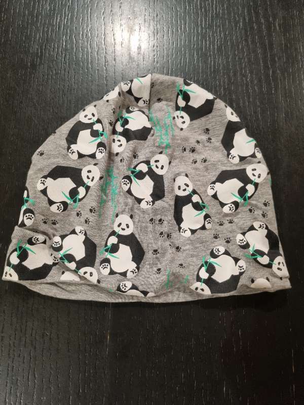 Húfa panda