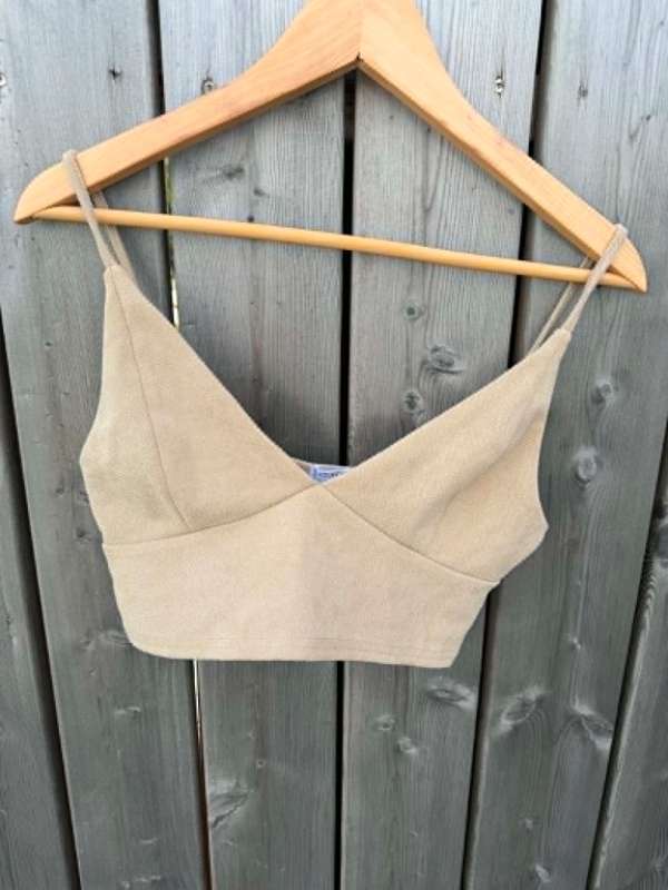 Stradivarius toppur