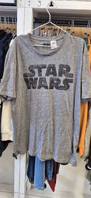 Star Wars bolur grár