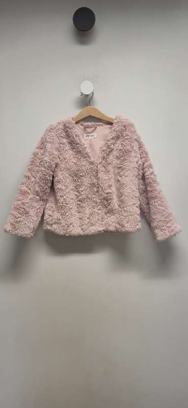H&M bleikur fluffy jakki