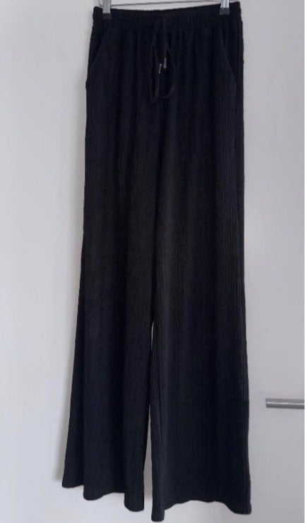 Wide pants