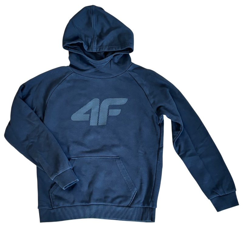 4F hettupeysa