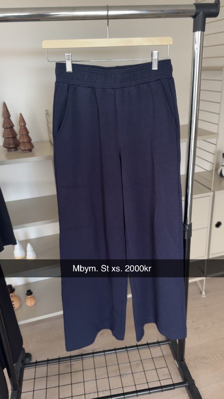Mbym bláar buxur