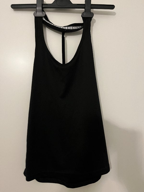 Svartur bolur brandson