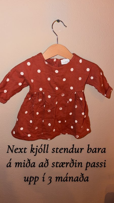 Doppóttur kjóll