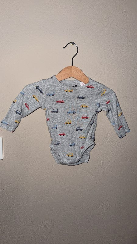 H&M bílasamfella grá