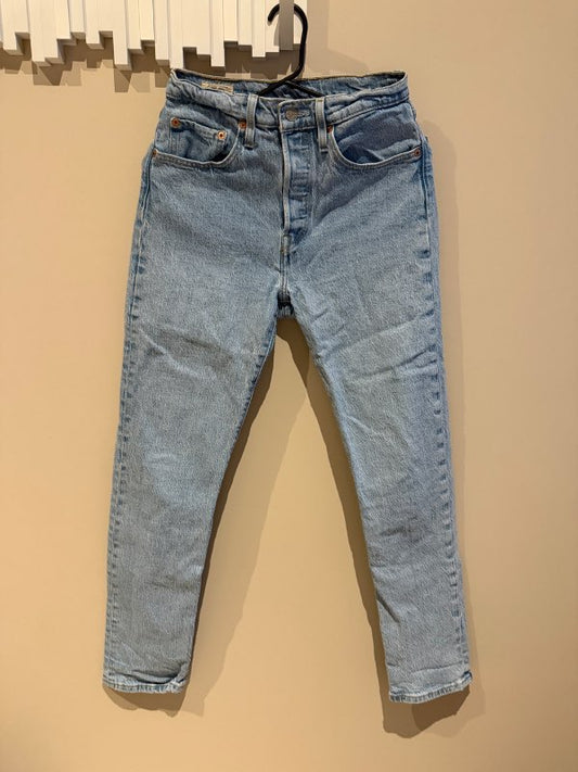 Levi’s ljósbláar buxur