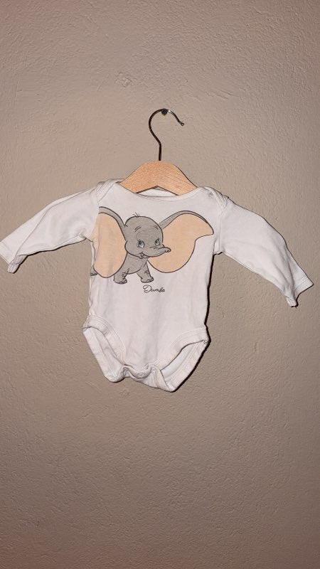 Hvít dumbo samfella