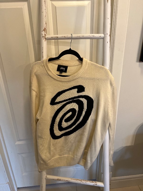 Stussy peysa