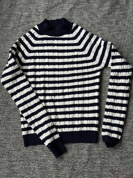 Navy jersey