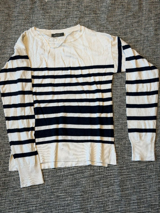 Blue/white jersey
