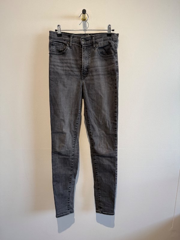 Levi’s skinny gallabuxur dökkgráar