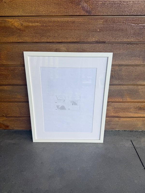 Hvítur myndarammi 40x50