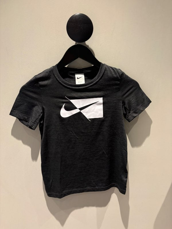 Nike bolur