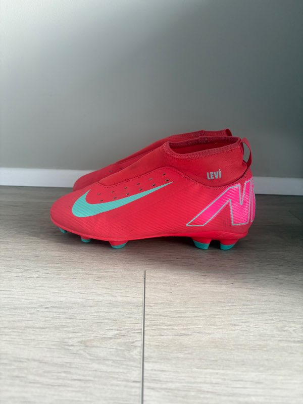 Nike (ath nafn á skó)