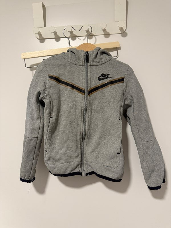 Nike Grá Peysa
