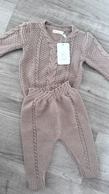 Prjónað babysett