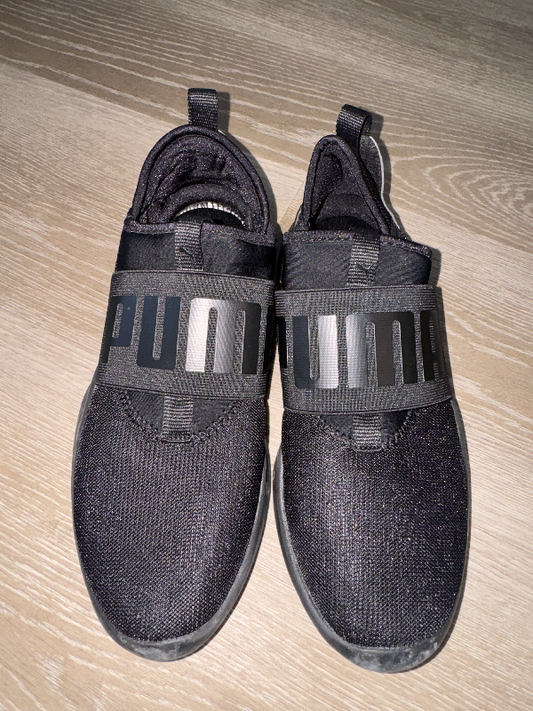PUMA Black Slip-On Sneakers Size 39