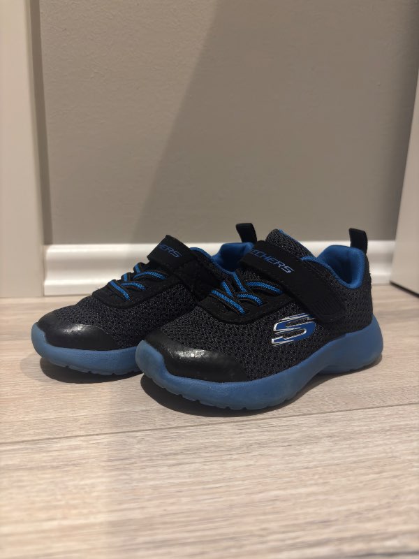 Skechers skór