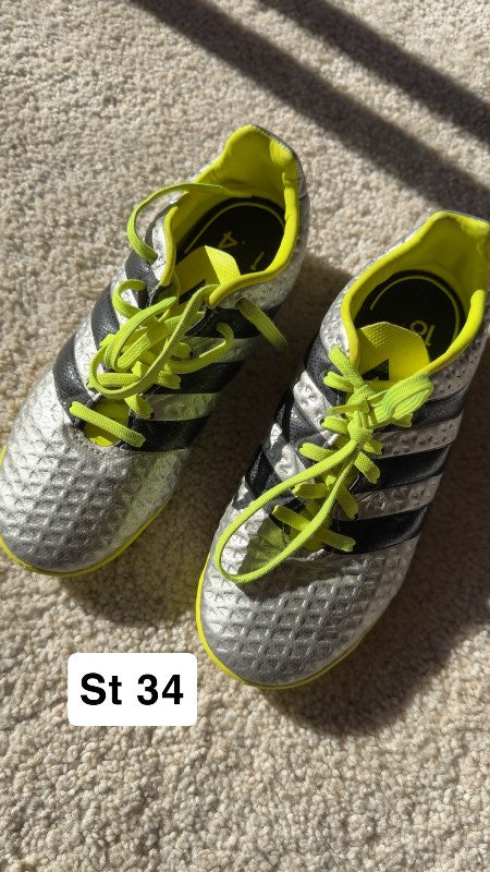 Adidas íþr skór