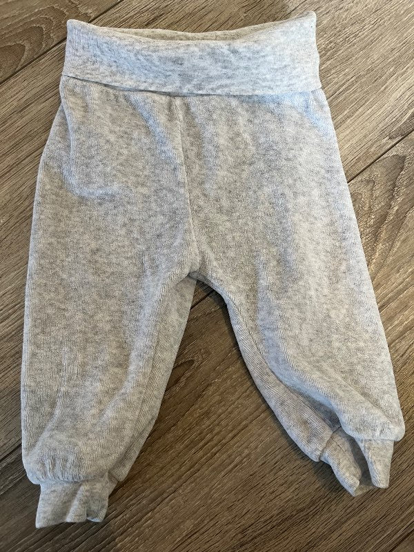 Gráar buxur h&m