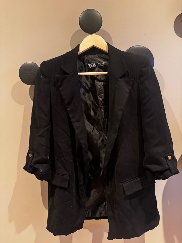 Zara Blazer svartur