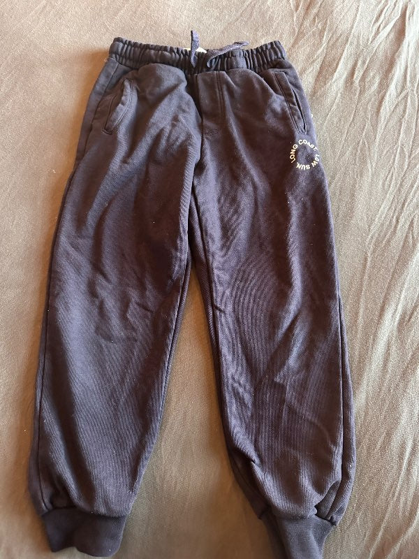 Zara joggingbuxur 122