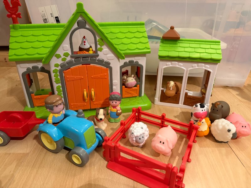 Happyland bóndabær + auka dýr