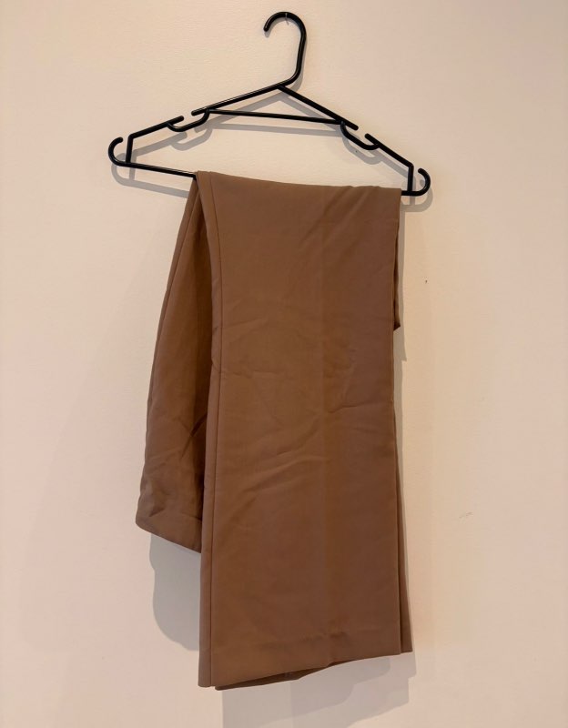 Brúnar Soaked buxur