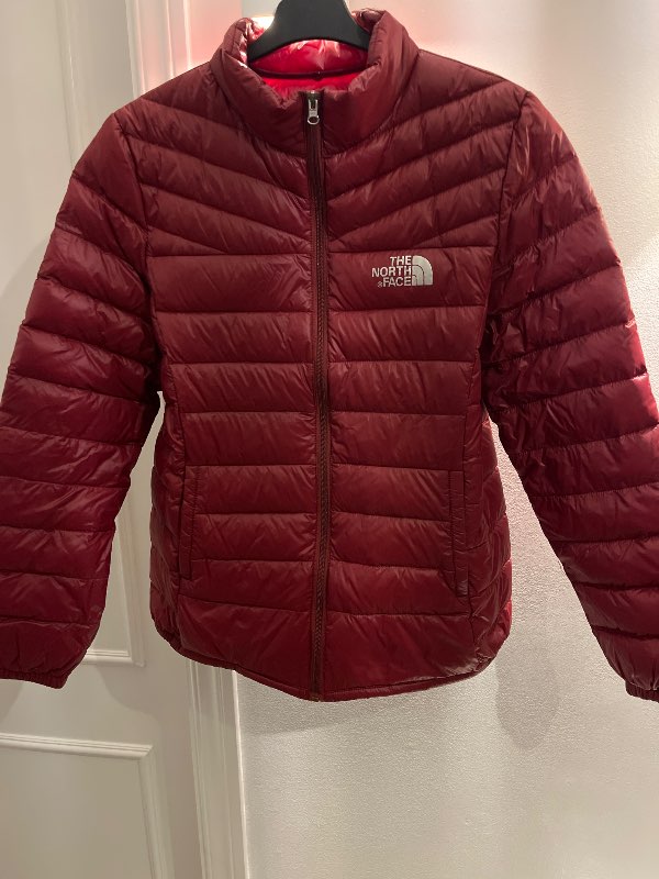 North Face úlpa rauð