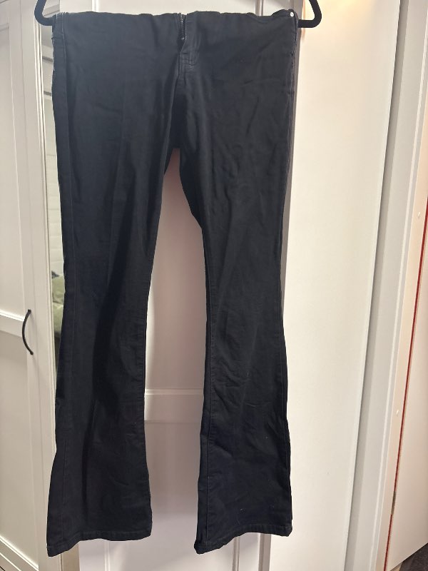 Gallabuxur svartar