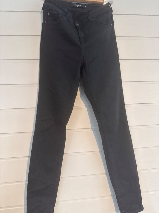 Buxur svartar Vera Moda