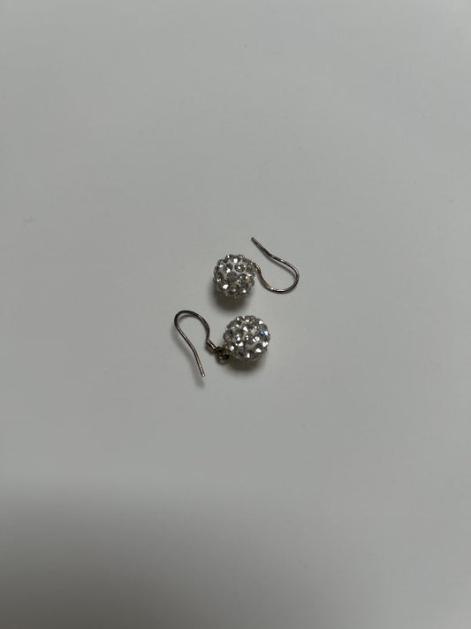 Eyrnalokkar Kúlur m/ swarovski steinum