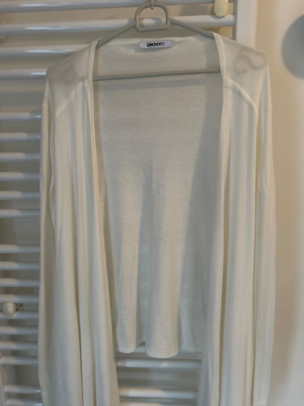 DKNY peysa