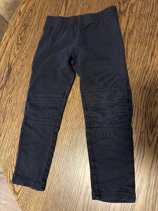 svartar lindex buxur