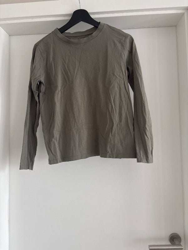Primark grænn bolur
