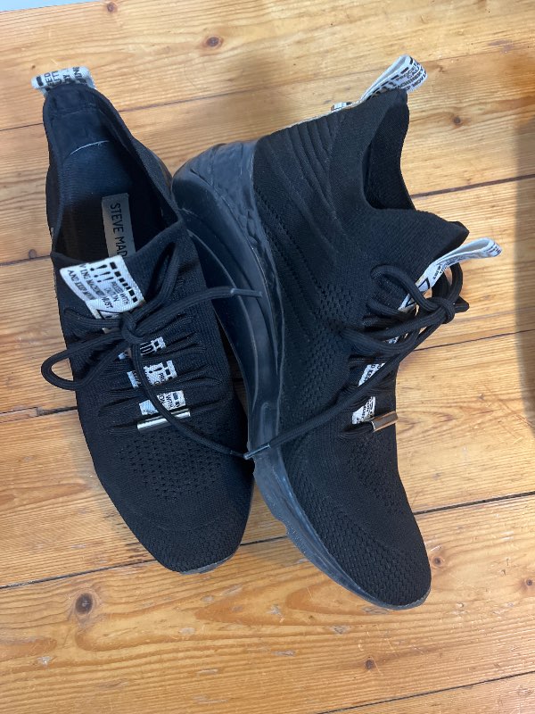 SteveMadden strigaskór