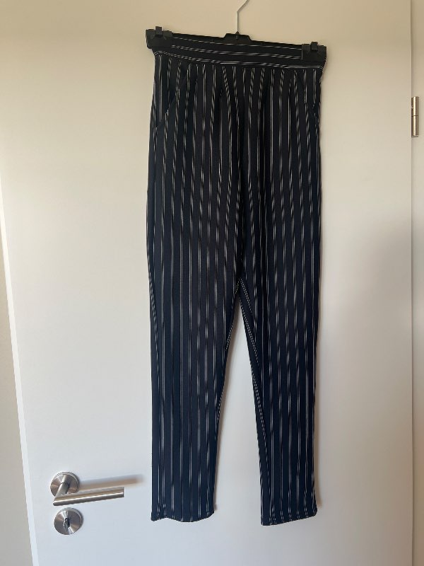 Röndóttar buxur