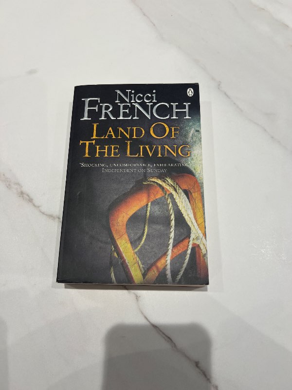 Land of the Living eftir Nicci French