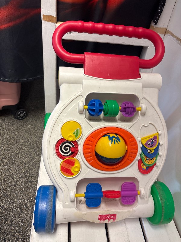 Göngugrind til að ýta á undan sér