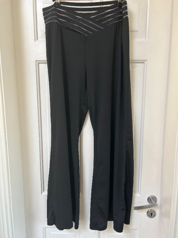 Heima buxur /Svartar